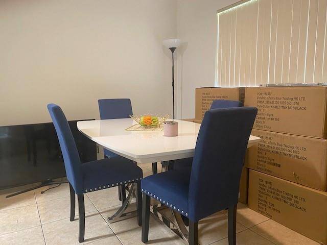 Sunrise, FL 33351,4096 N Pine Island Rd #2110