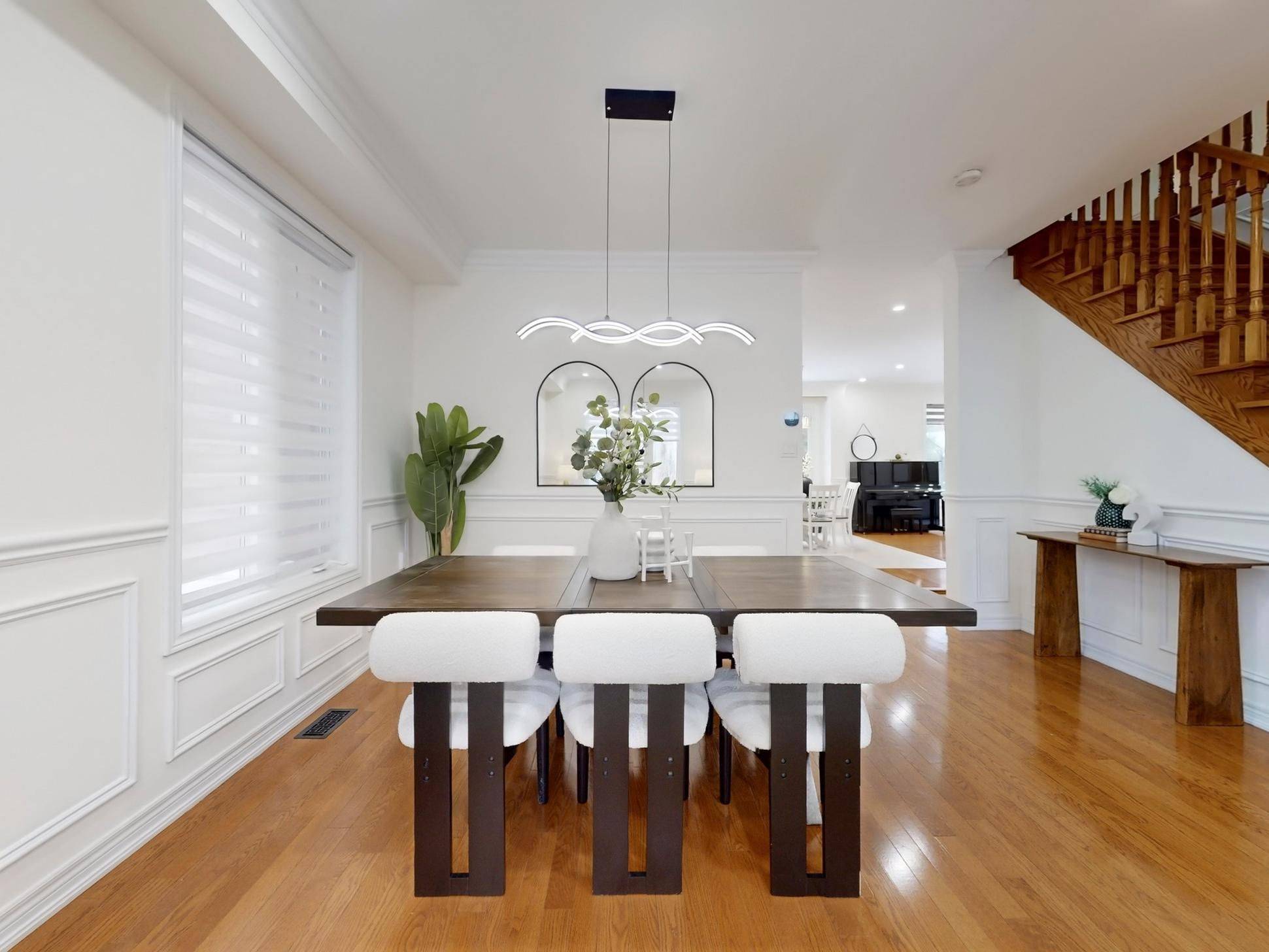 Richmond Hill, ON L4E 0J9,16 Milos RD