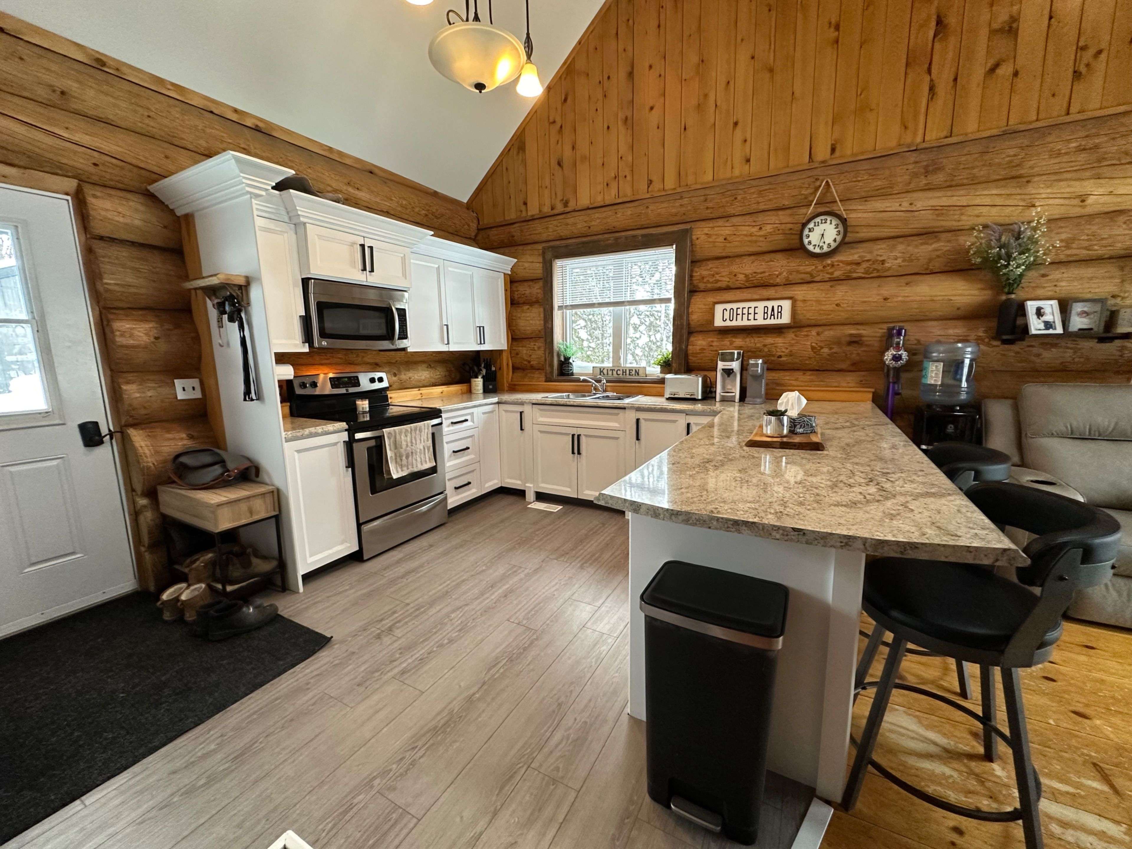 Kapuskasing, ON P5N 2X8,127 Mitchell RD