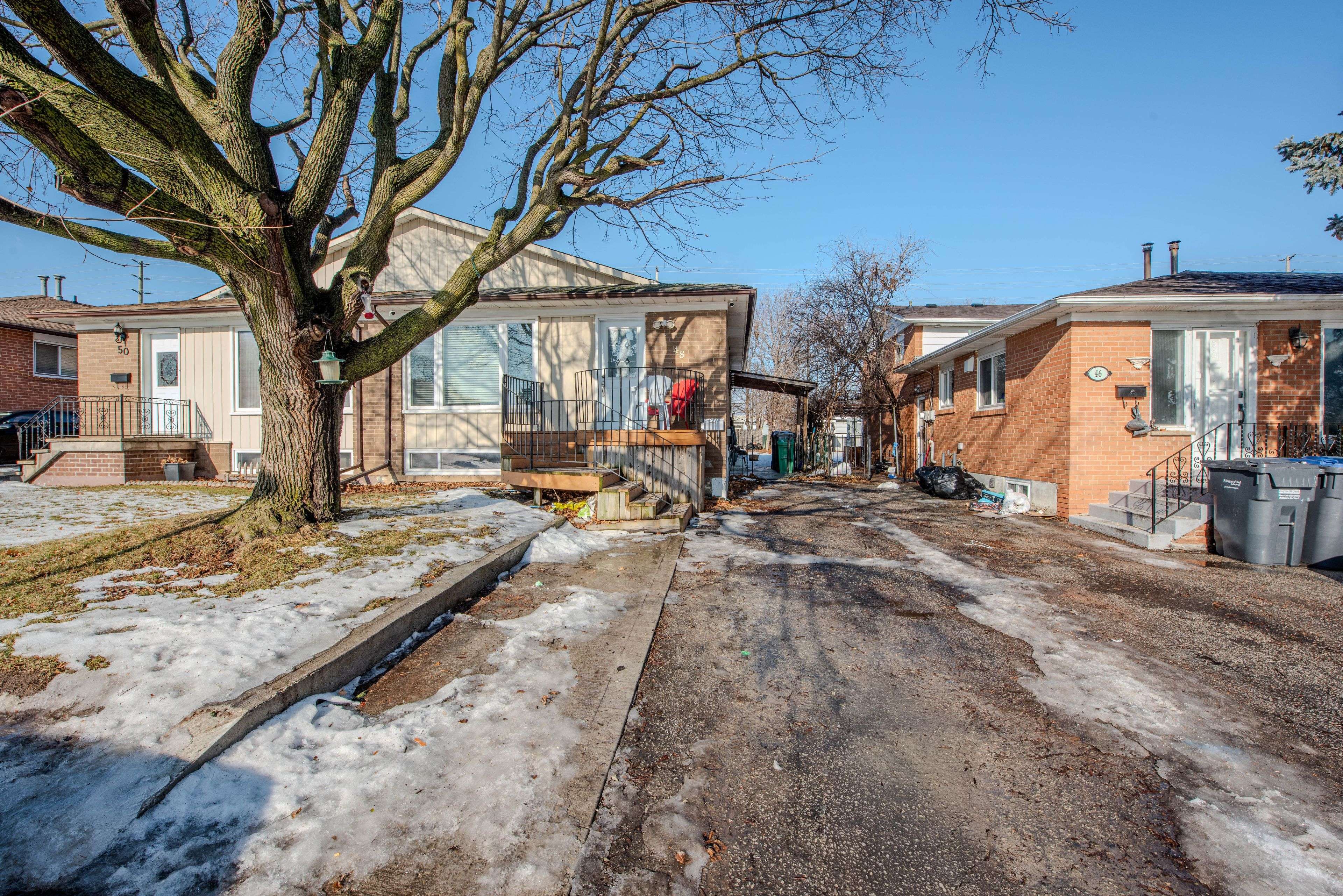 Brampton, ON L6X 2L2,48 Northwood DR