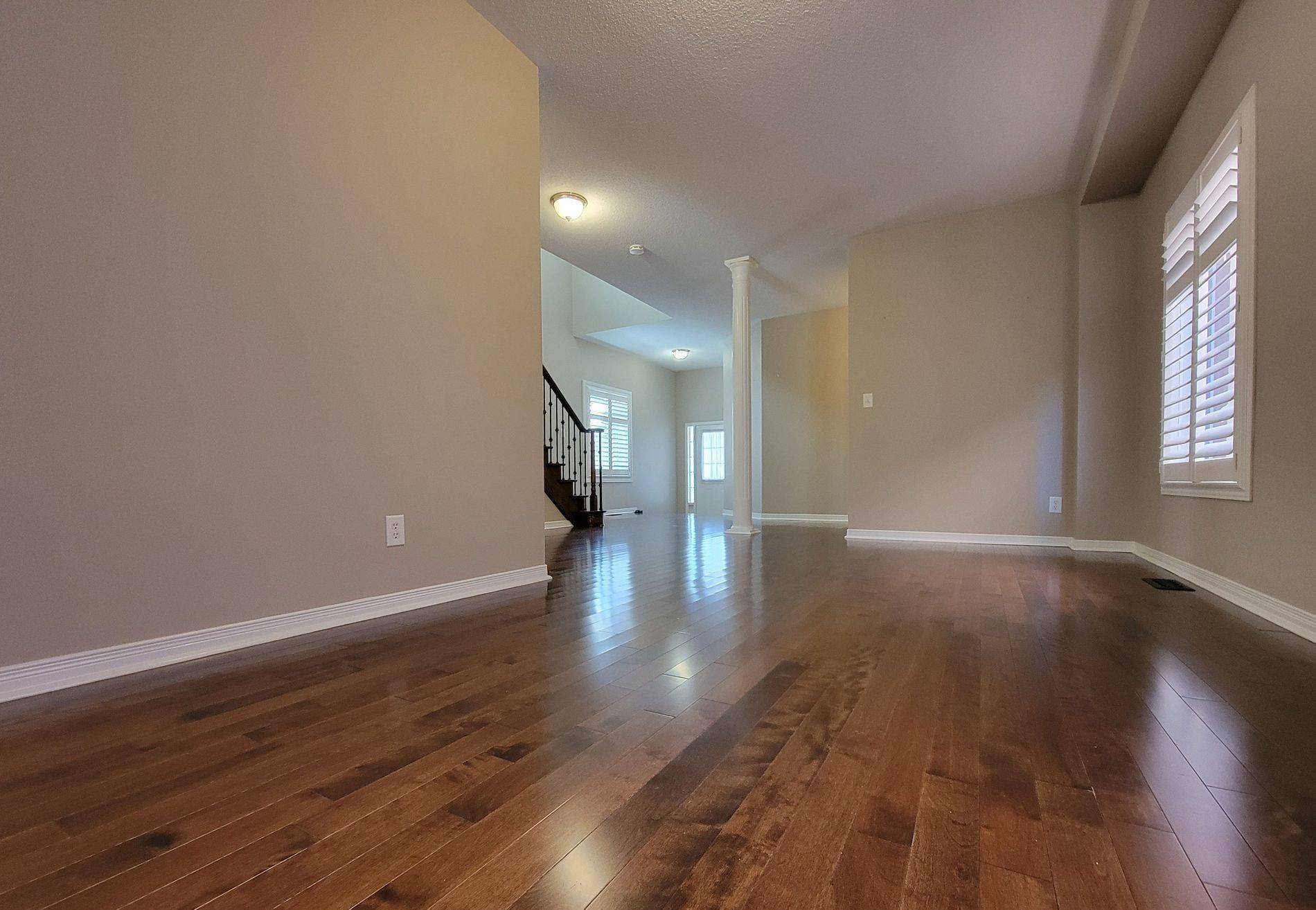 Mississauga, ON L5M 0C1,3080 Mission Hill DR