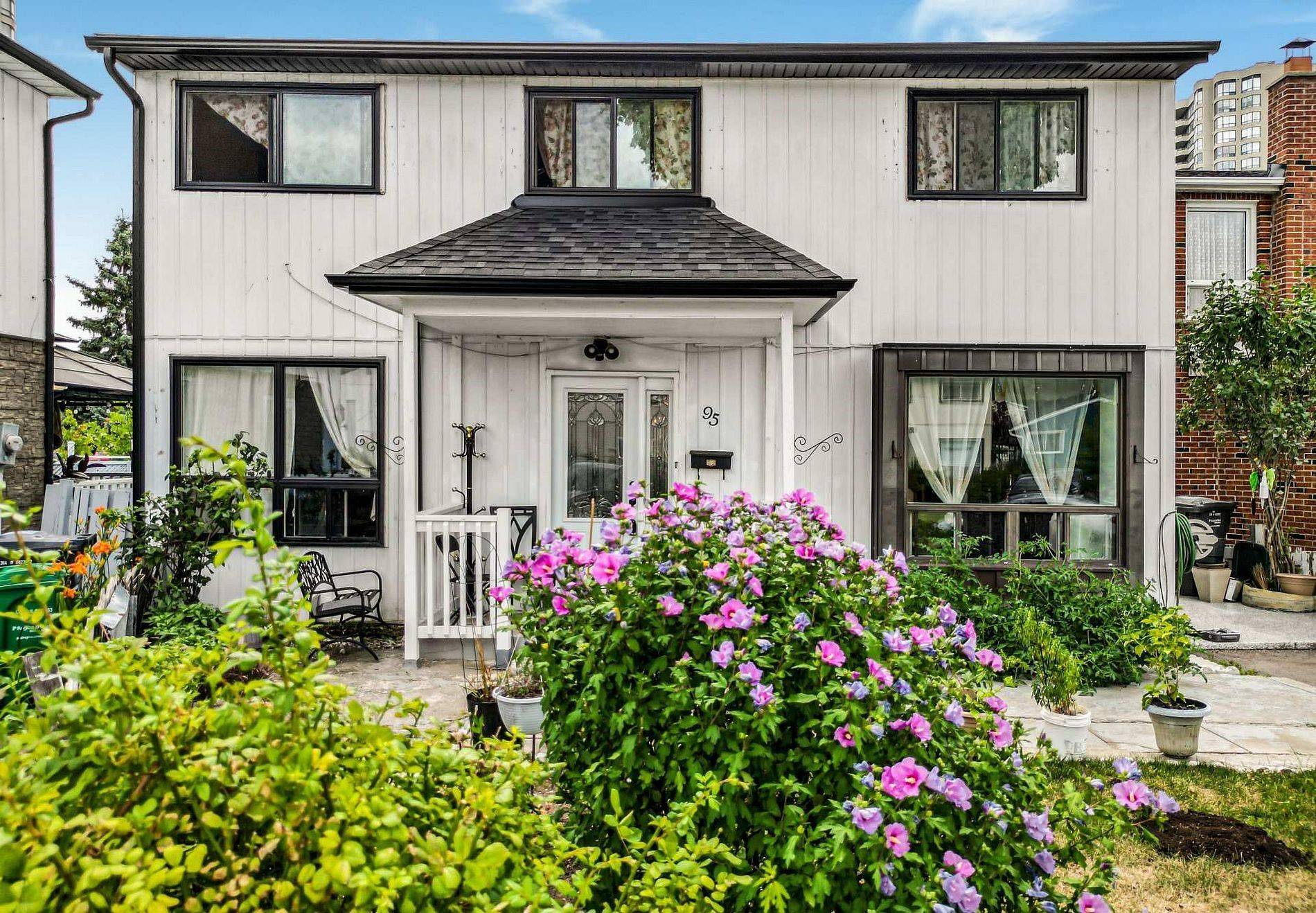 Brampton, ON L6S 1S5,95 Huntingwood CRES