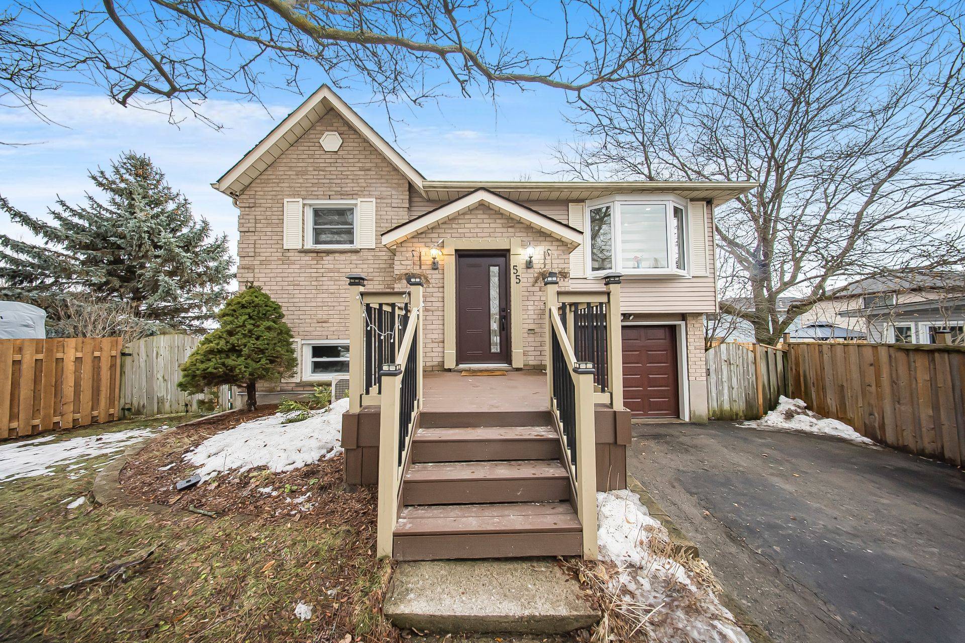 Cambridge, ON N1R 7X1,55 Woodborough PL