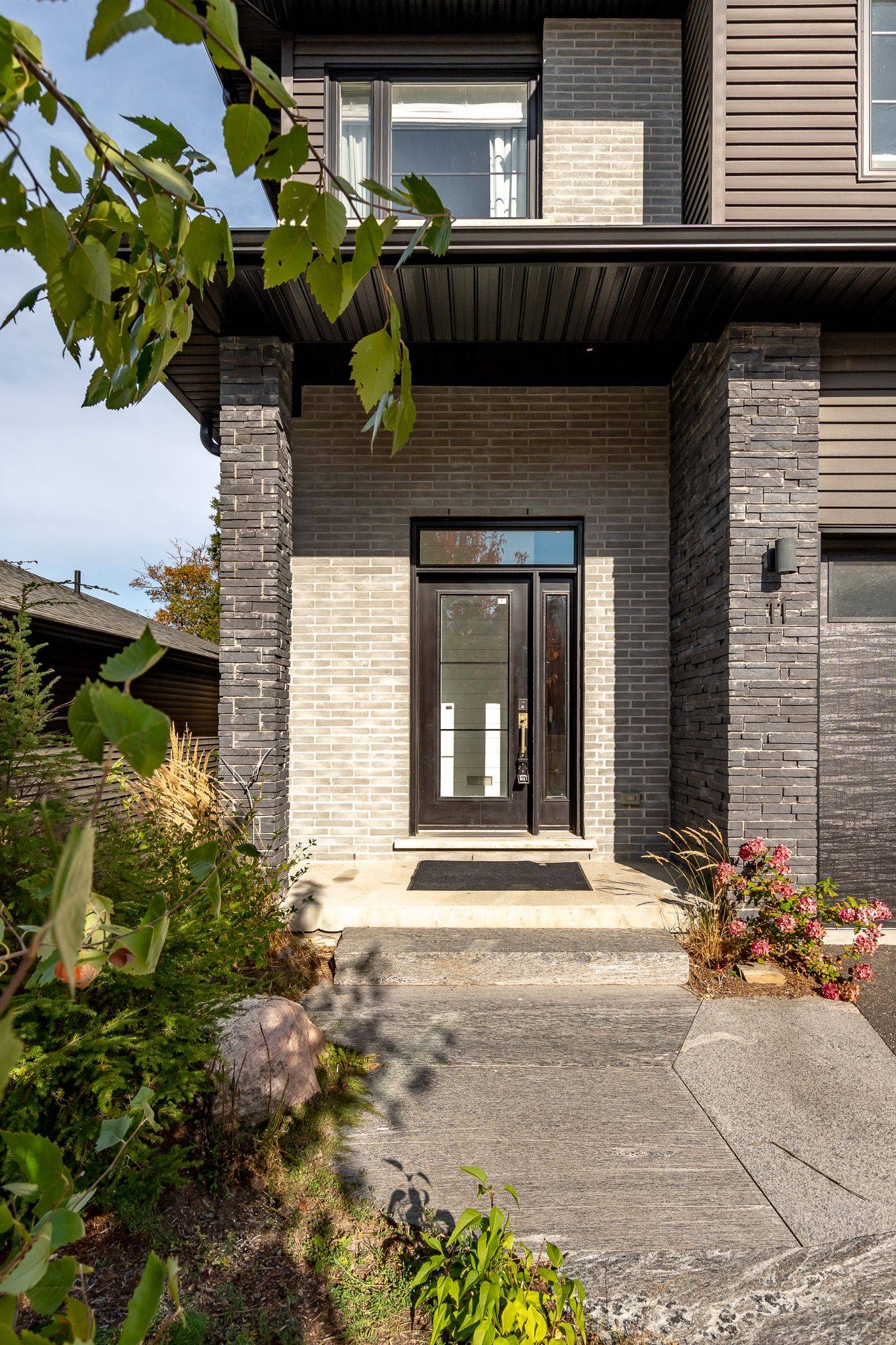 Huntsville, ON P1H 1Y3,11 Cascade LN