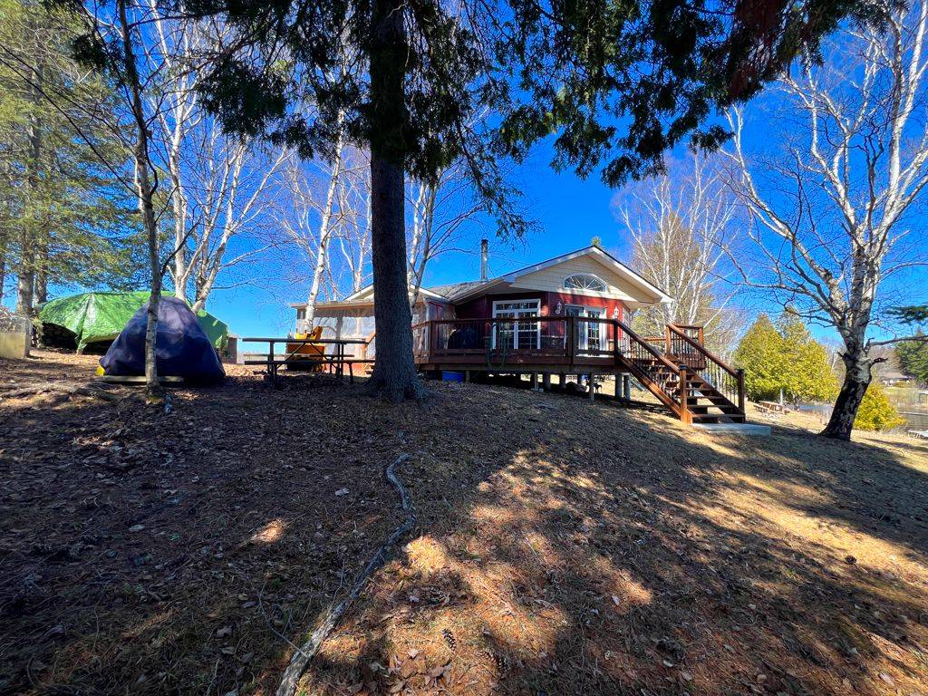 Whitestone, ON P0A 1G0,400C WHITESTONE LAKE RD