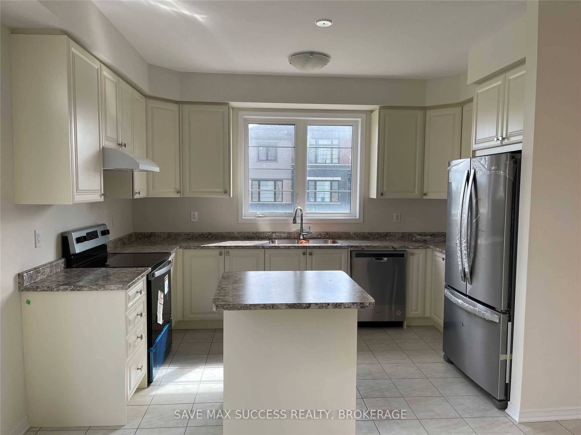 Haldimand, ON N0A 1H0,83 David ST