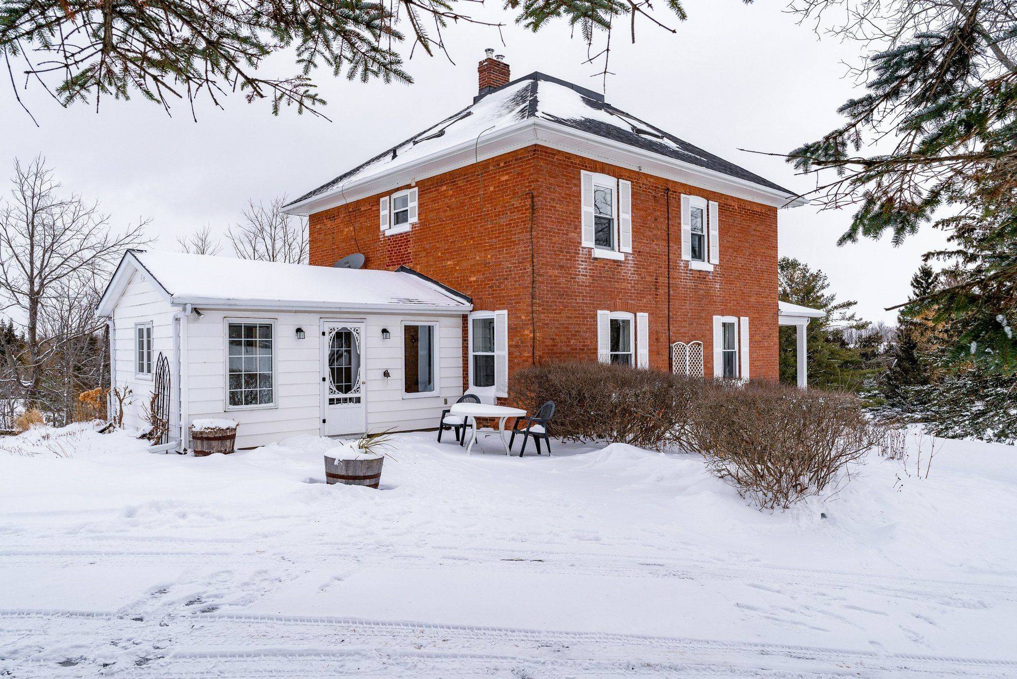 Mulmur, ON L9V 0G2,717218 1st Line E