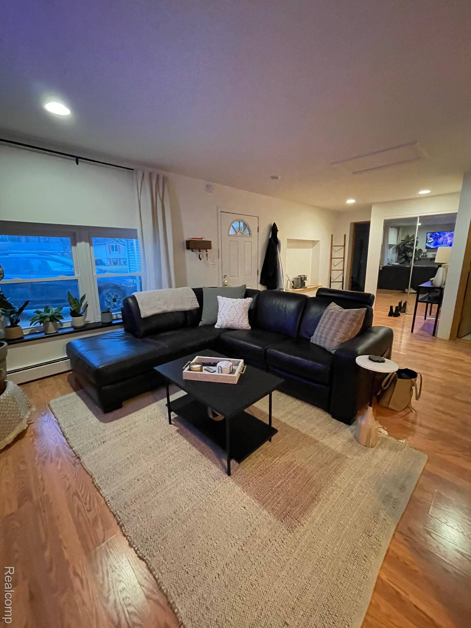 Waterford, MI 48328,1405 Denver AVE