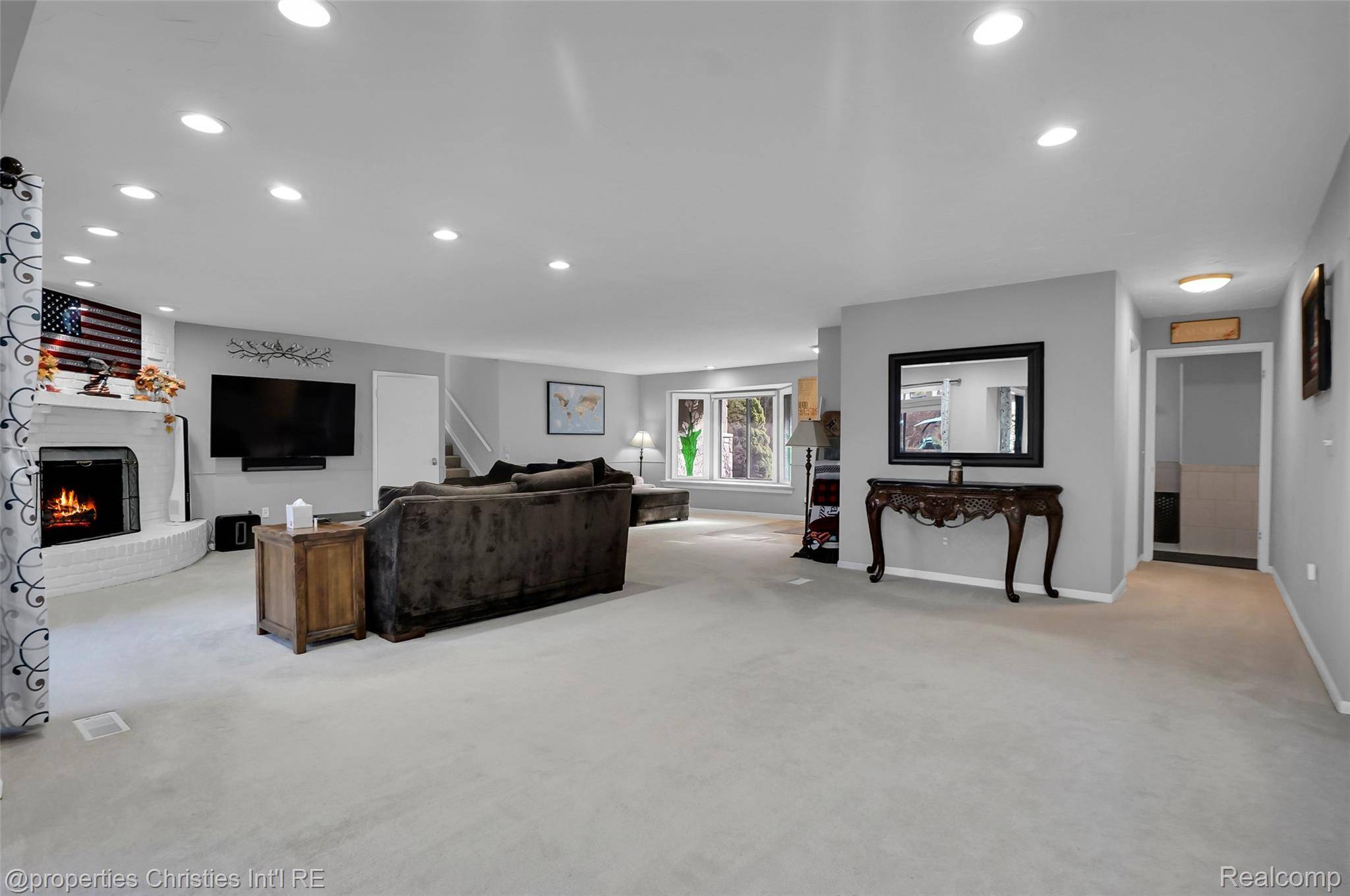 Milford, MI 48381,1475 Ring O Kerry