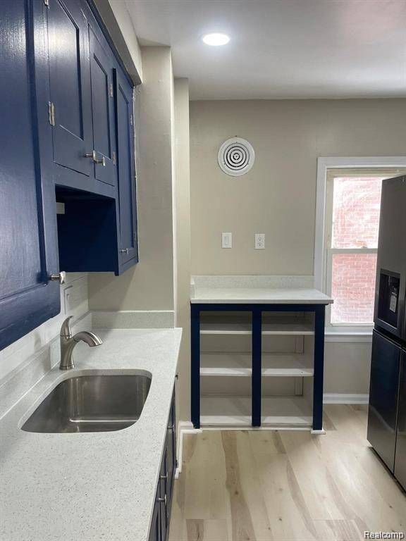 Dearborn, MI 48128,2045 N ELIZABETH ST