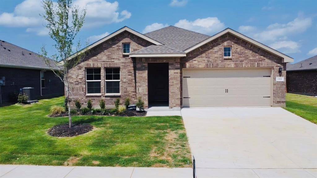Cleburne, TX 76033,380 WILDROSE Circle
