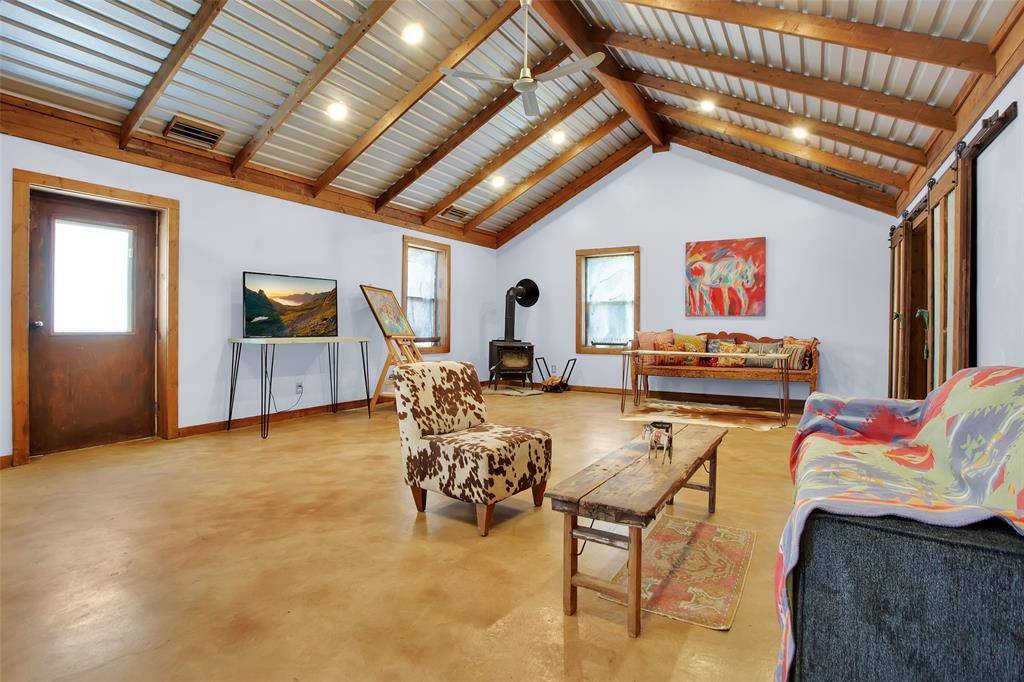 Tioga, TX 76271,855 Buck Creek Road