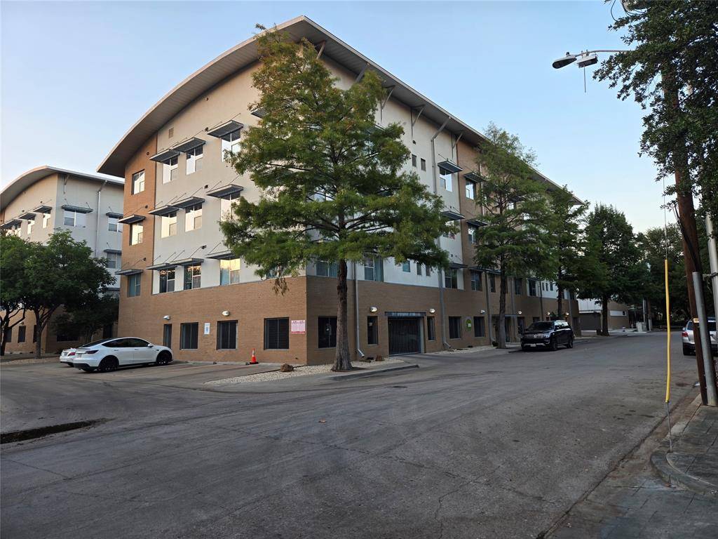 Dallas, TX 75204,3015 Bryan Street #3G