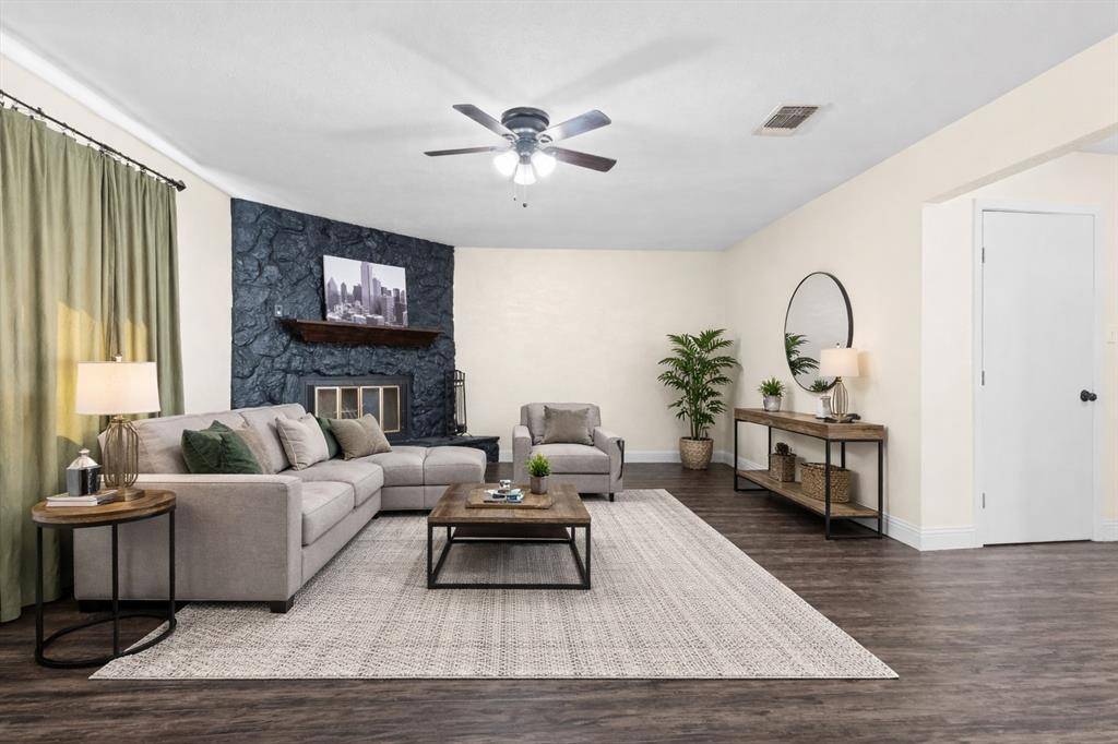 Everman, TX 76140,828 Russell Road