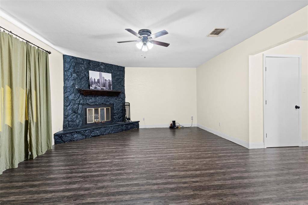 Everman, TX 76140,828 Russell Road