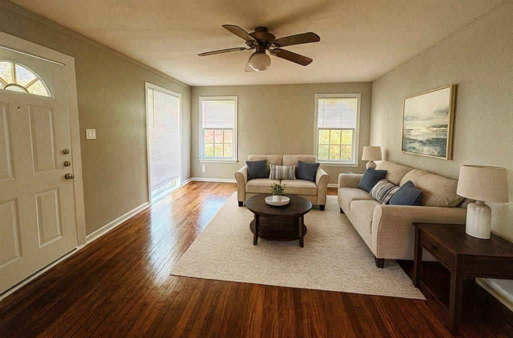 Grand Prairie, TX 75050,821 W Church Street