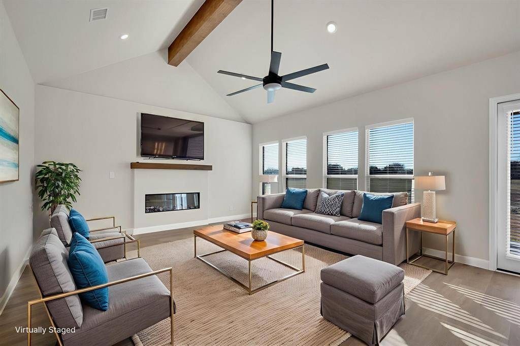 Red Oak, TX 75154,303 Crystal Lake Lane