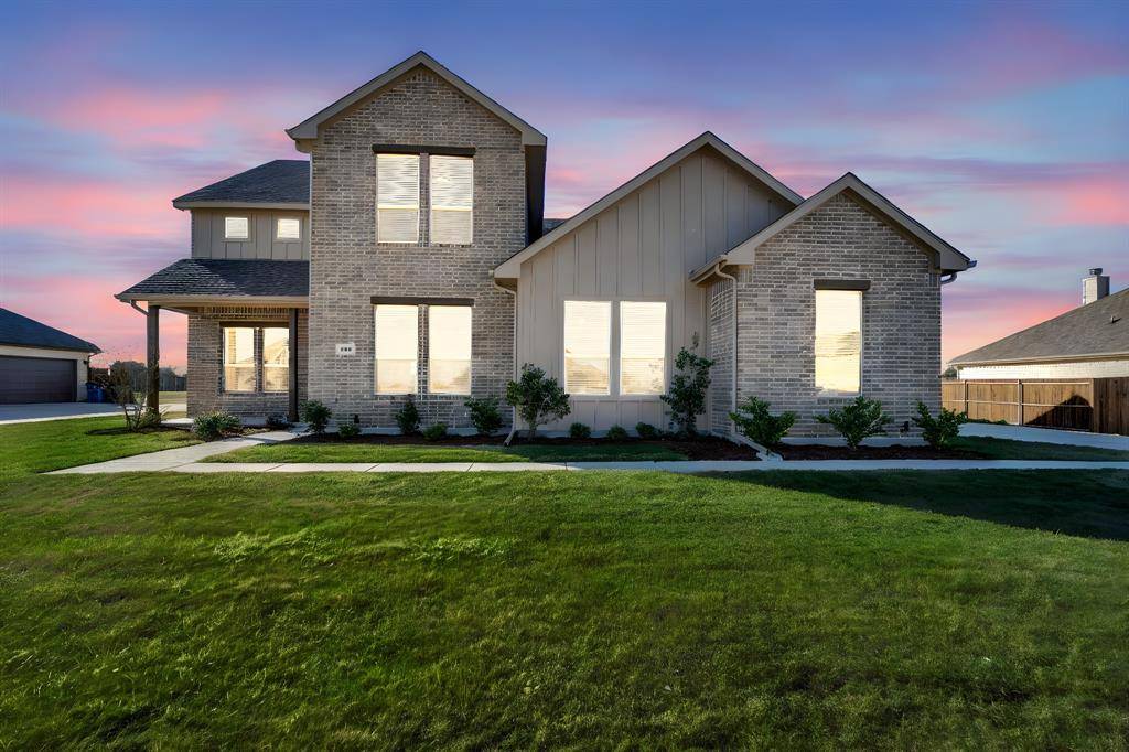 Red Oak, TX 75154,303 Crystal Lake Lane