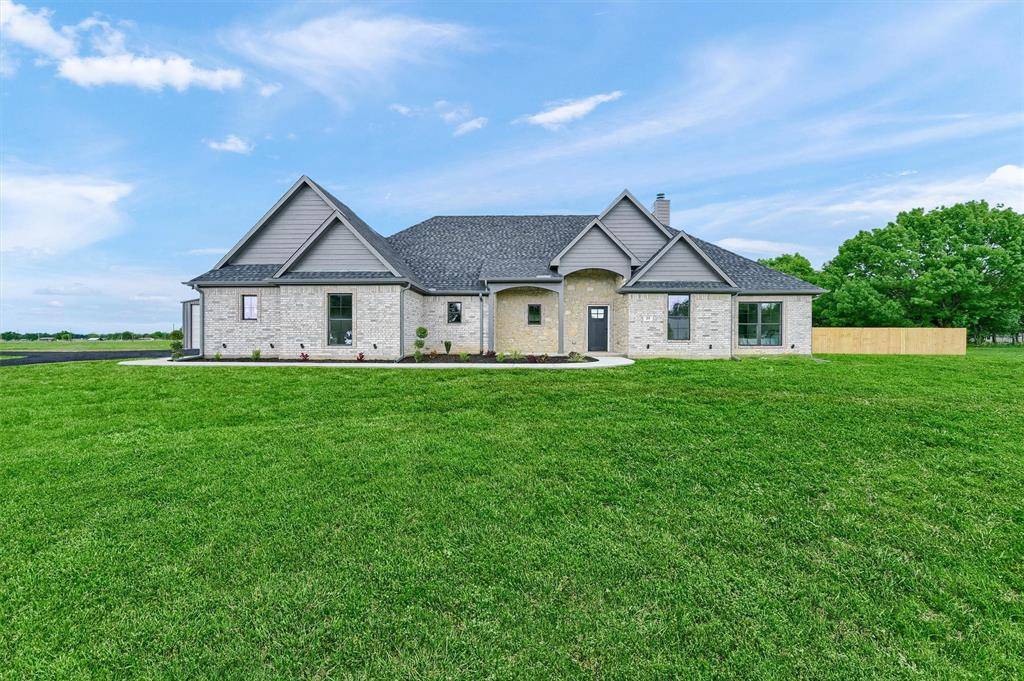 Collinsville, TX 76233,25 Pear tree Lane