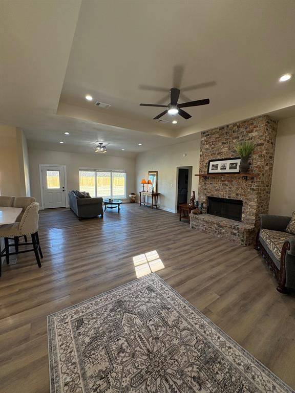 Collinsville, TX 76233,25 Pear tree Lane