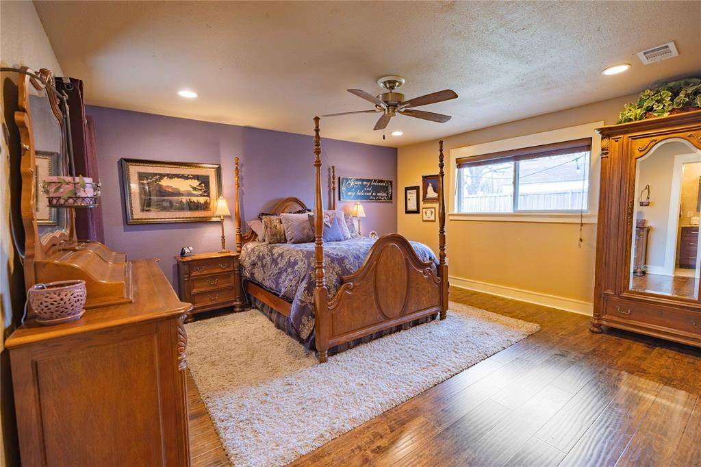 Midlothian, TX 76065,410 Hillcrest Drive