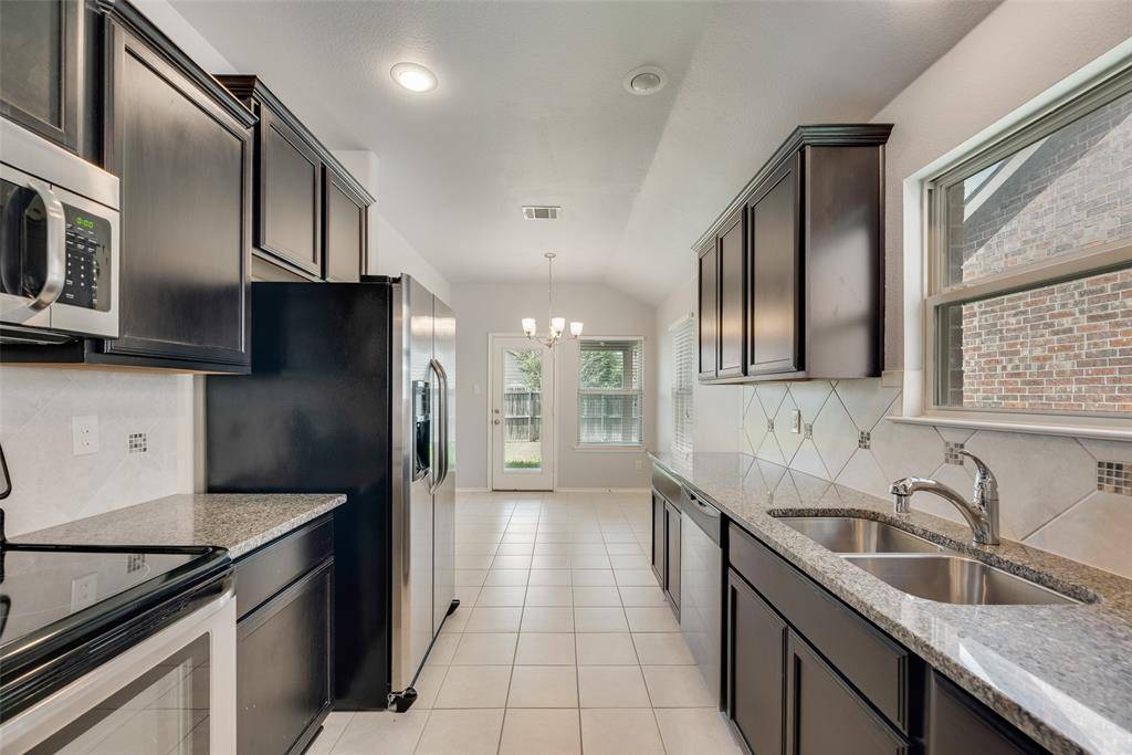 Aubrey, TX 76227,8829 Deadwood Lane