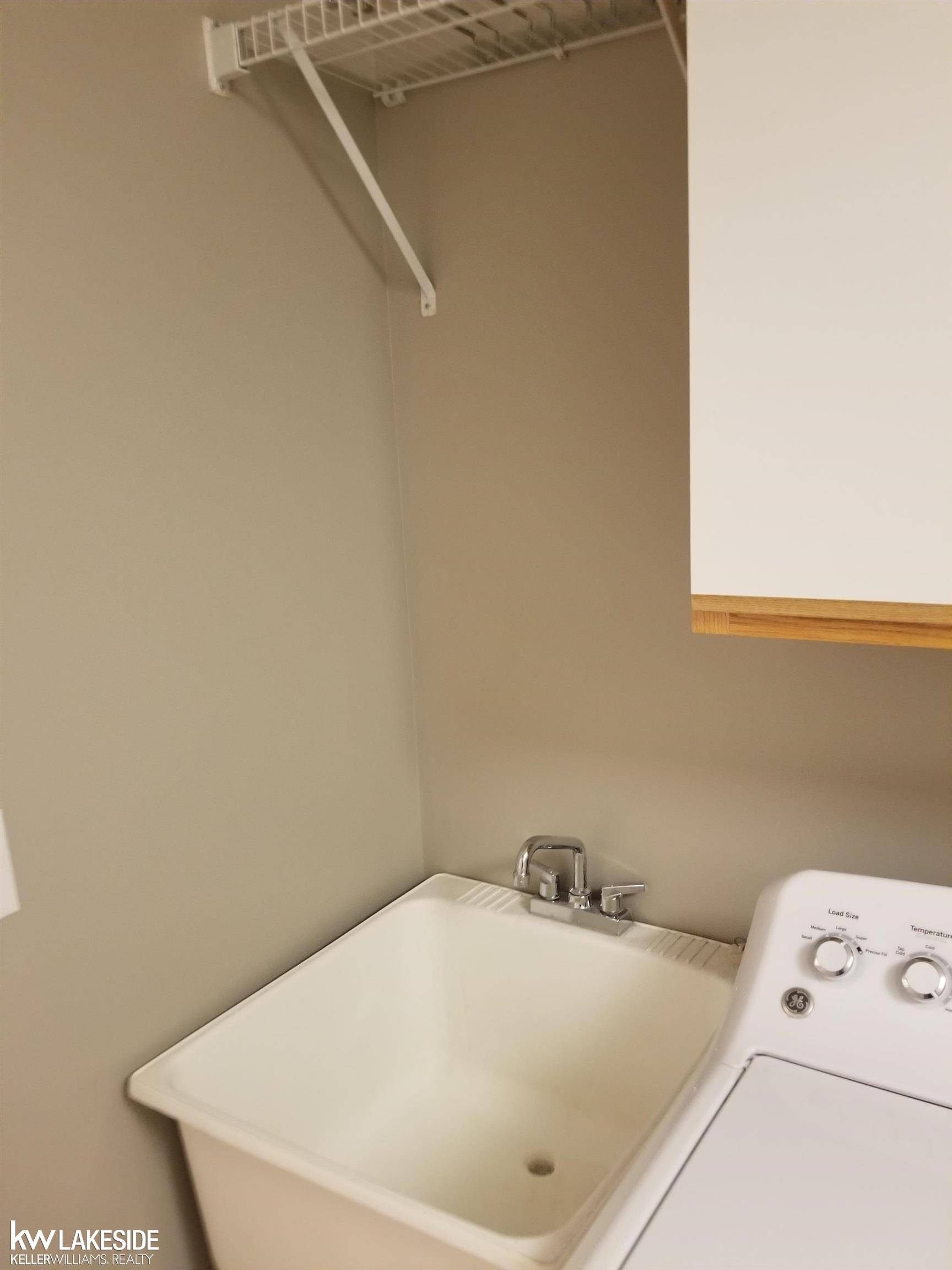 Shelby Twp, MI 48316,56429 SW Scotland BLVD