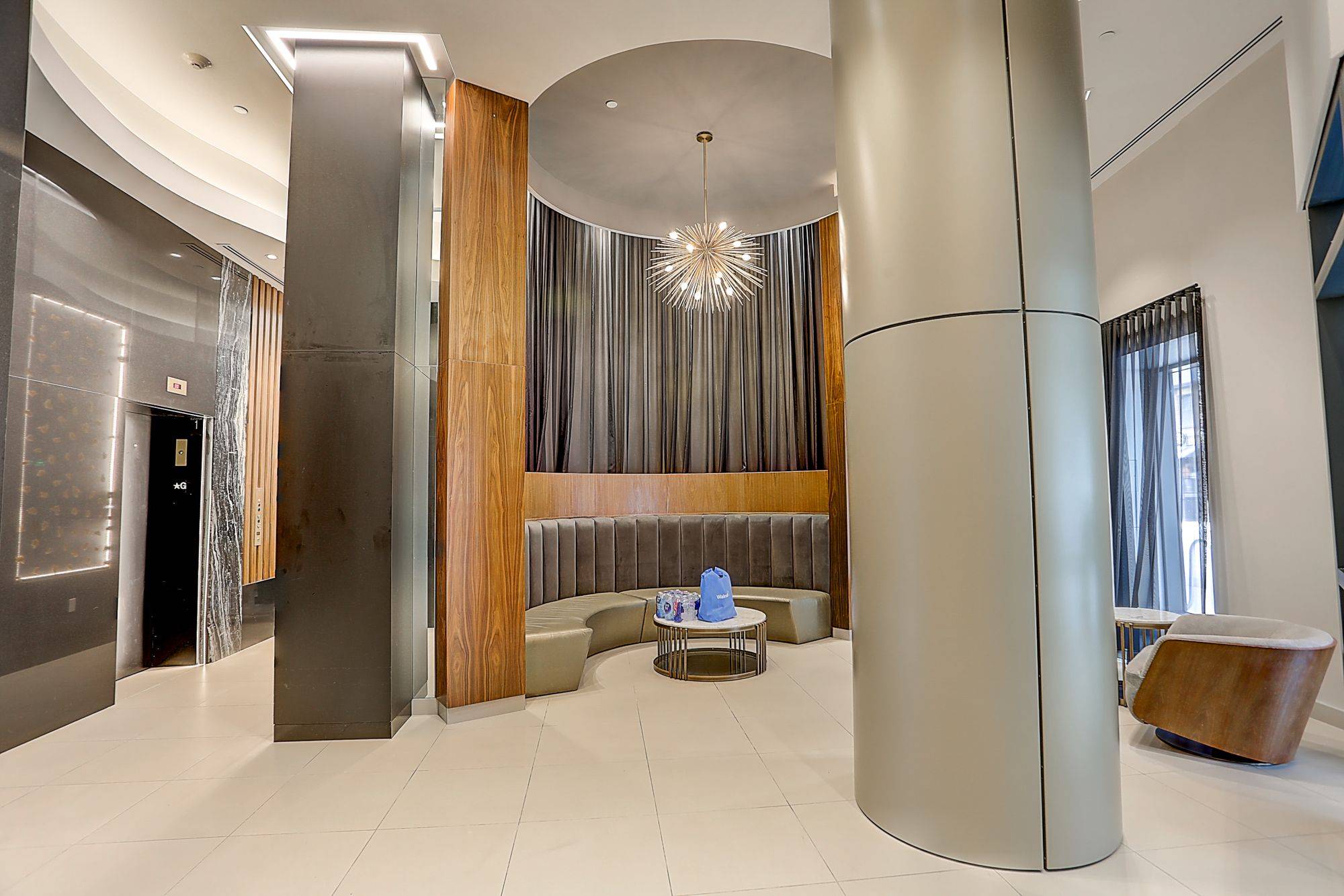 Toronto C01, ON M5V 0S6,99 John ST #3509