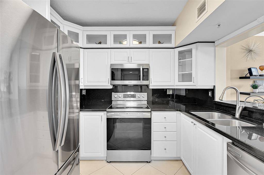 Fort Lauderdale, FL 33308,3020 NE 32nd Ave #805