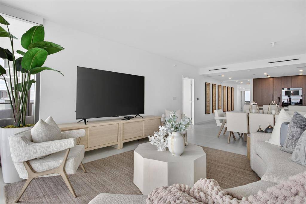 Pompano Beach, FL 33062,1116 N Ocean Blvd #901