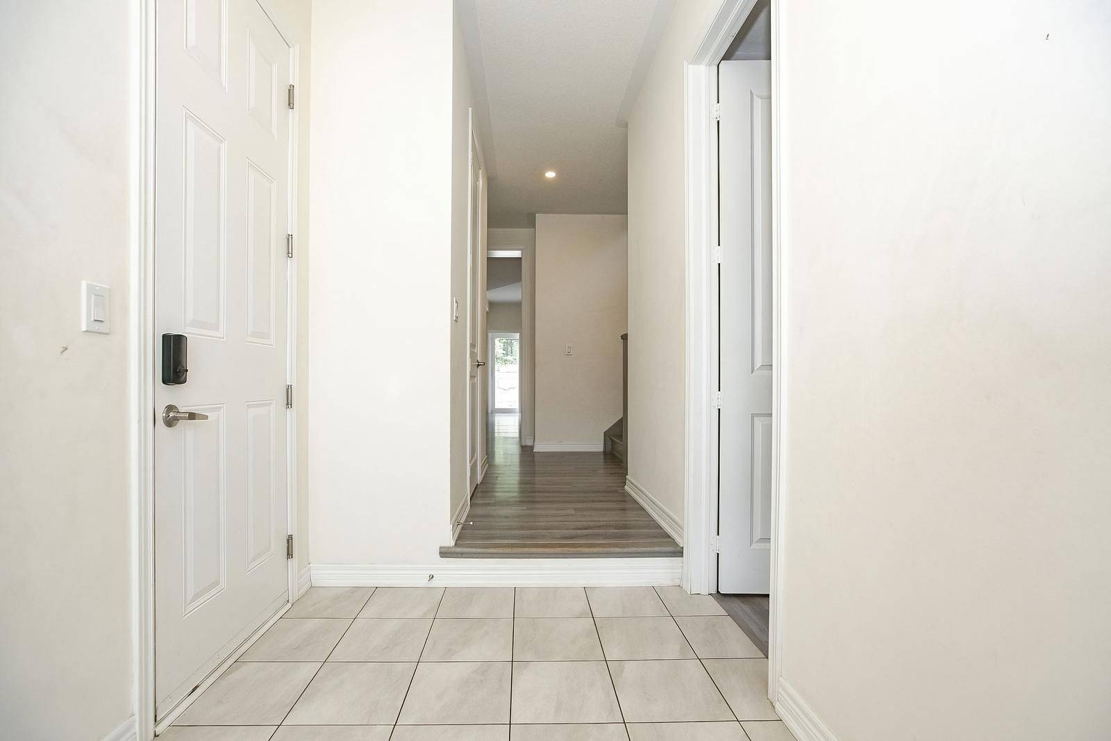 New Tecumseth, ON L9R 0K8,131 Kingsmere CRES