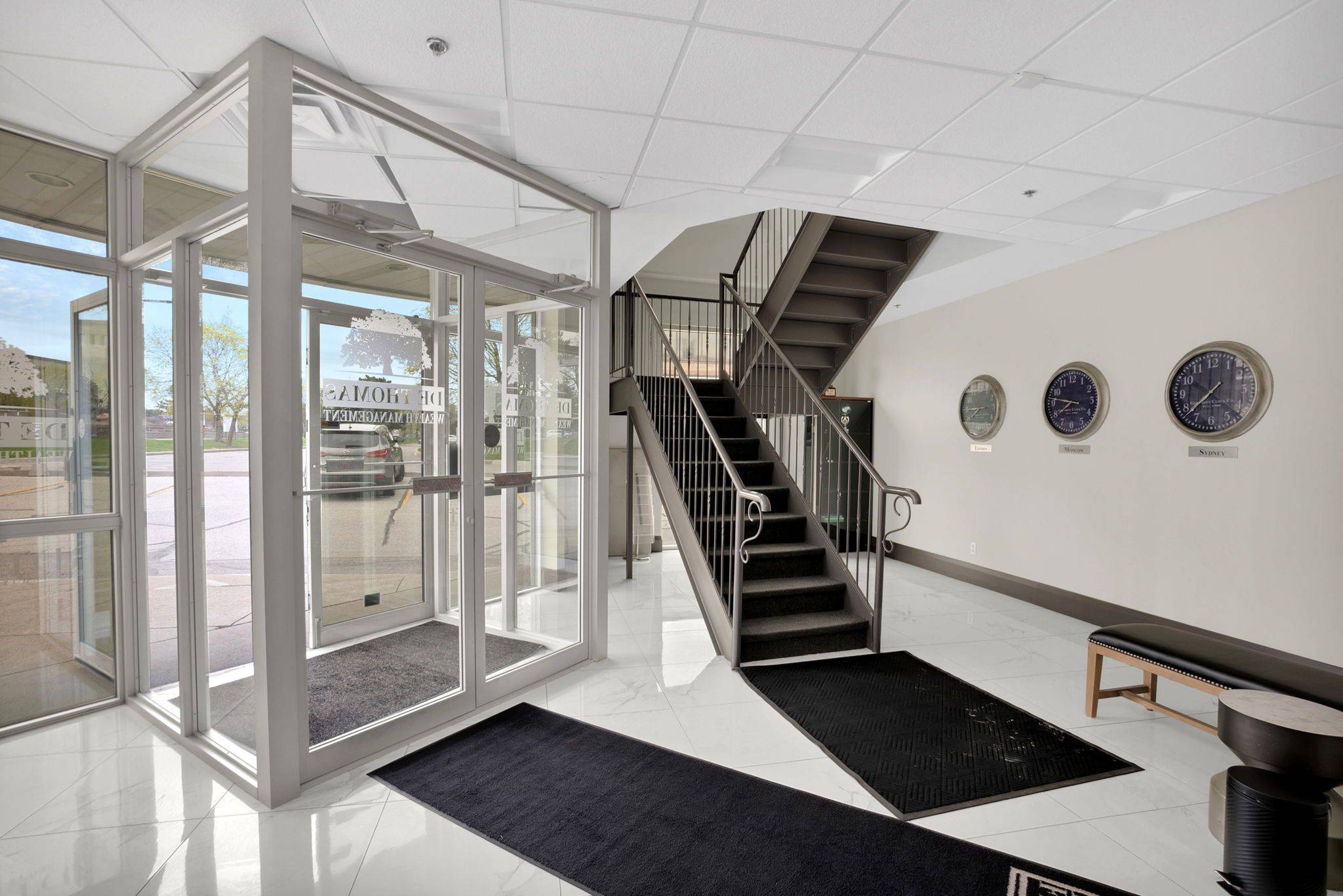 Richmond Hill, ON L4B 4K3,9033 Leslie ST W