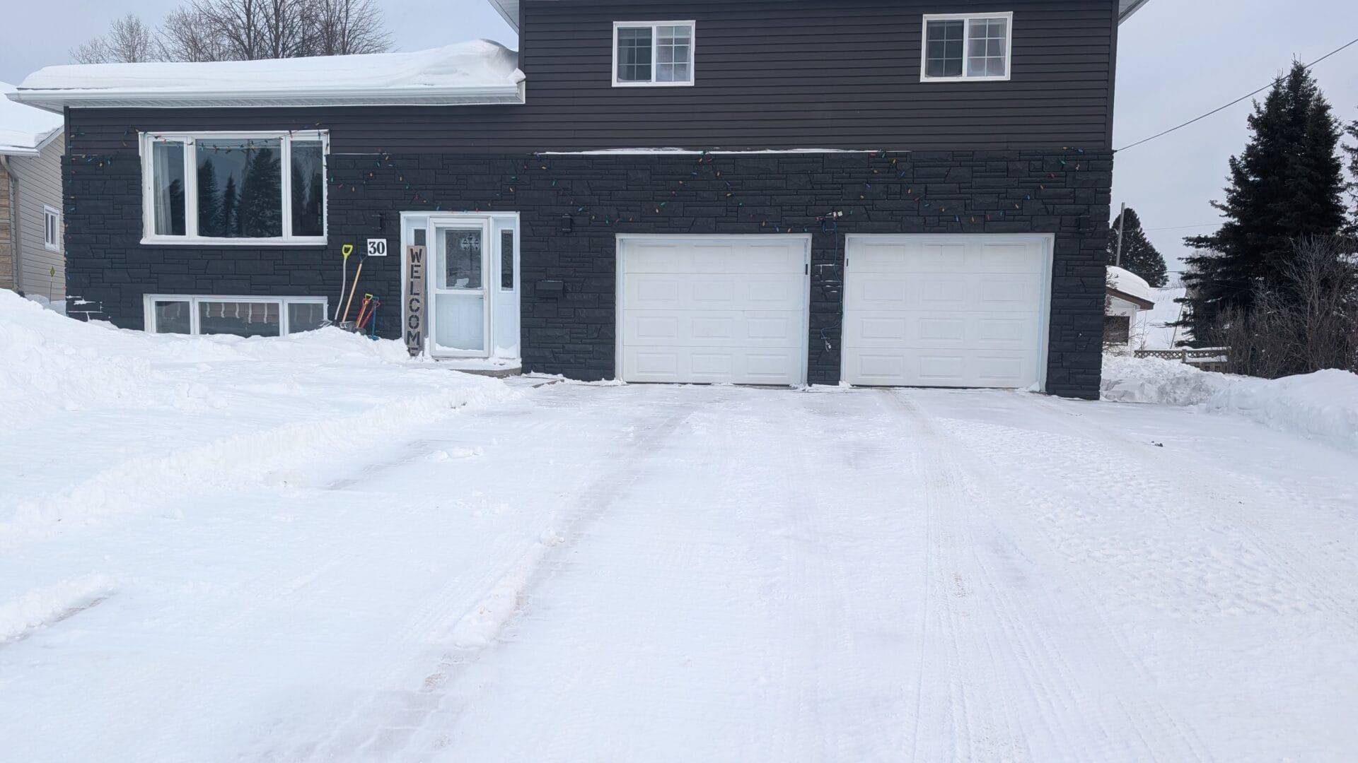 Kirkland Lake, ON P2N 3M4,30 Hillcrest DR