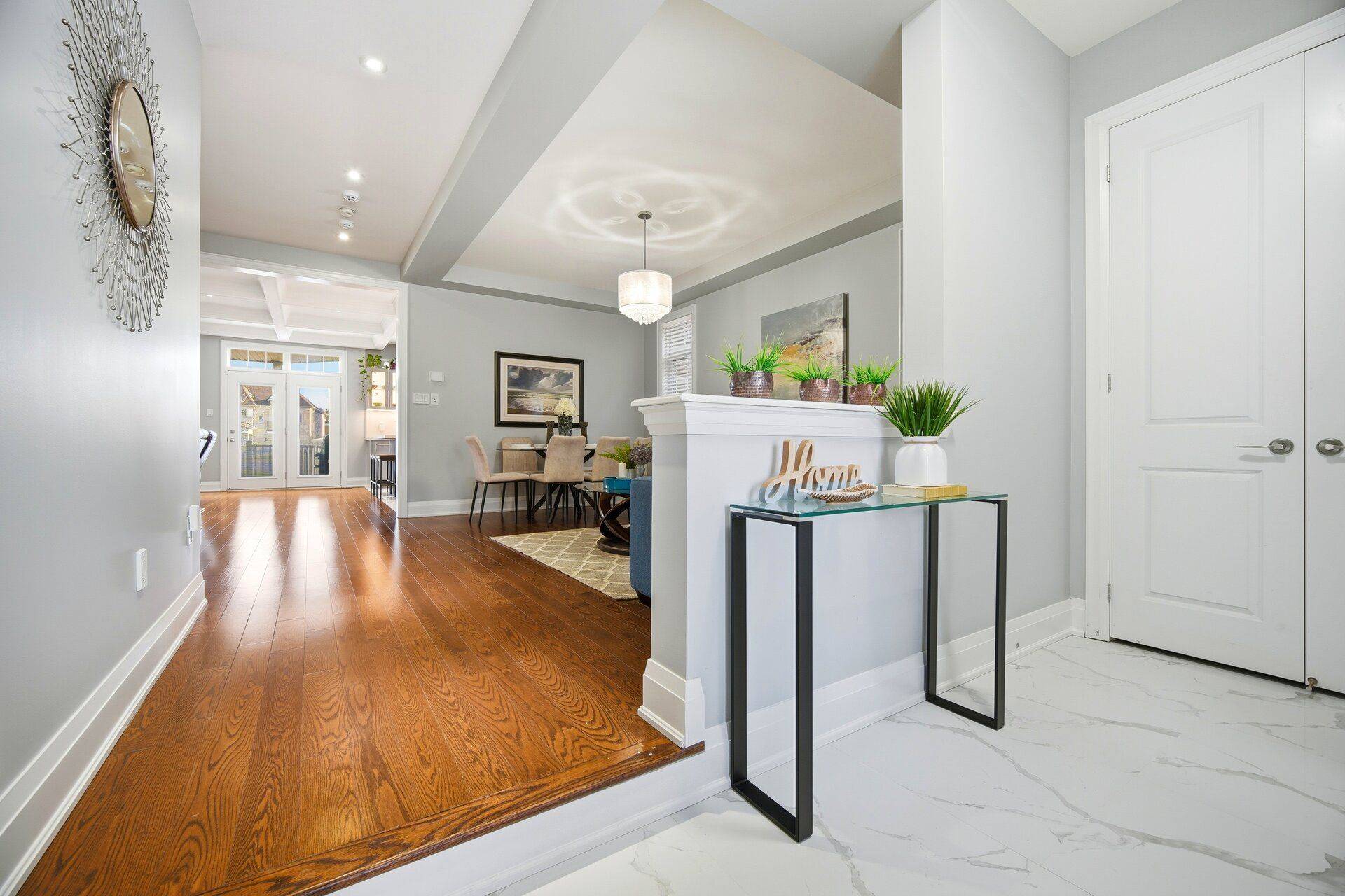 Brampton, ON L6Y 0S2,162 Coastline DR