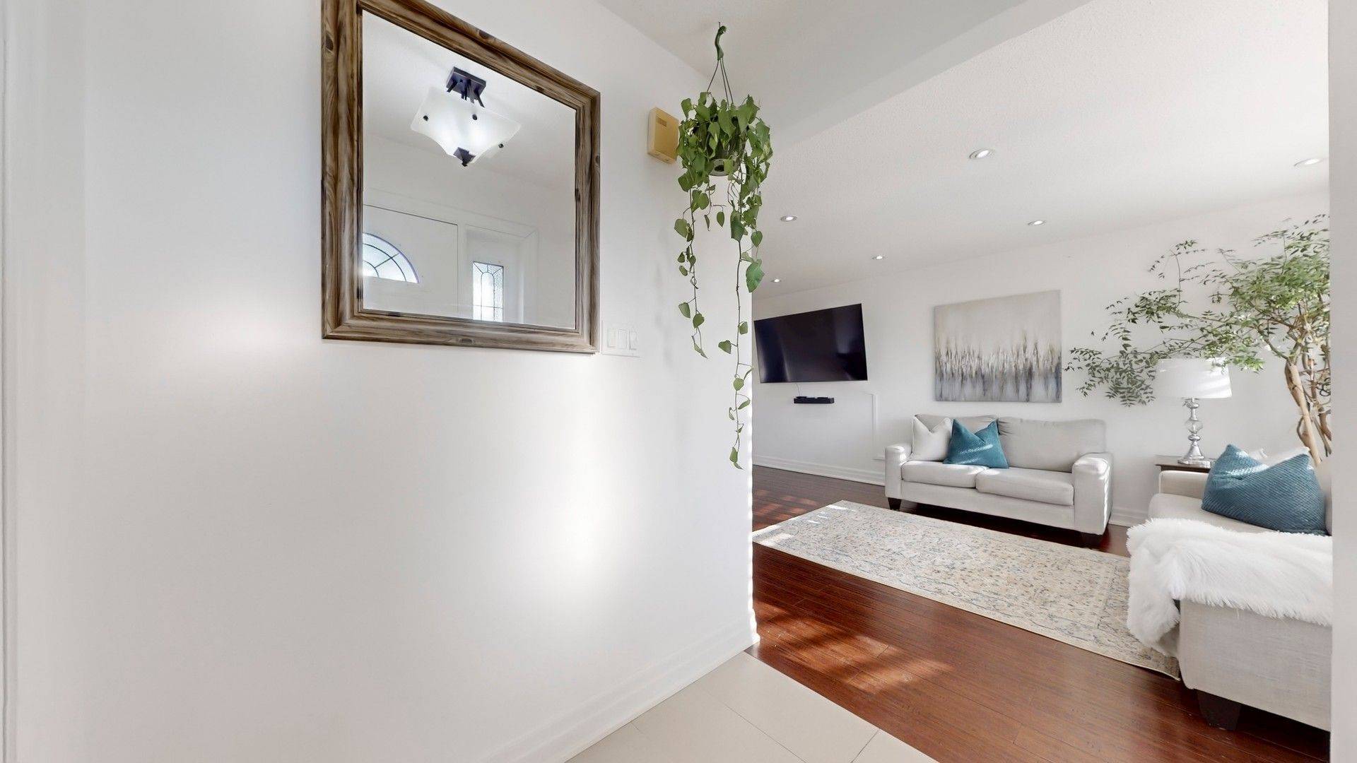 Mississauga, ON L5J 1E2,1849 Bonnymede DR