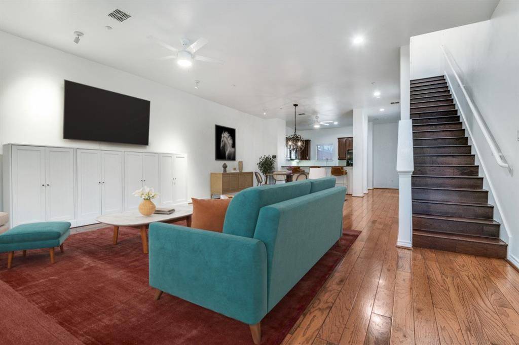 Dallas, TX 75205,4411 Mckinney Avenue #38