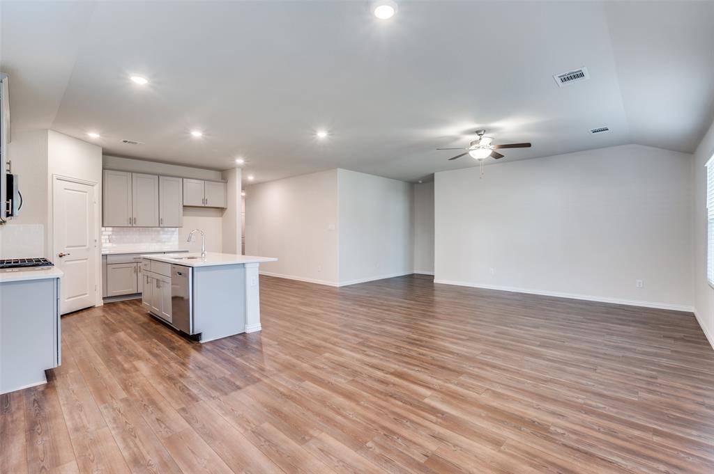 Lake Dallas, TX 75065,767 Hawthorne Lane