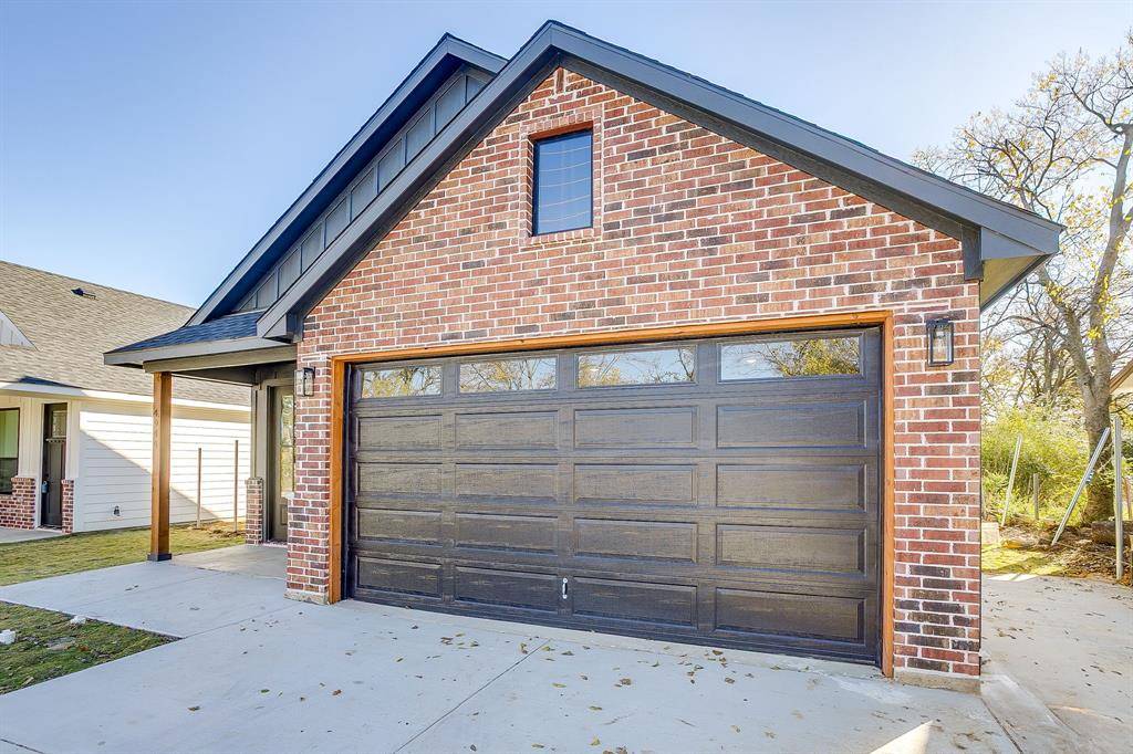 Fort Worth, TX 76105,4944 Dunbar Street