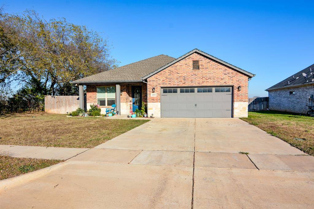 Grandview, TX 76050,601 Mathew Street