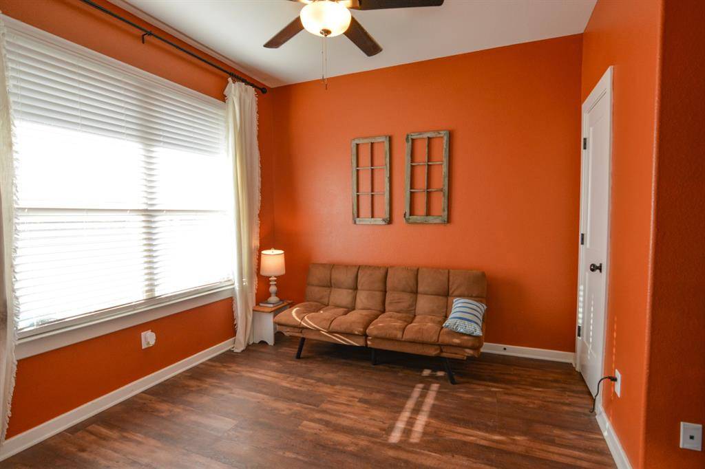 Grandview, TX 76050,601 Mathew Street