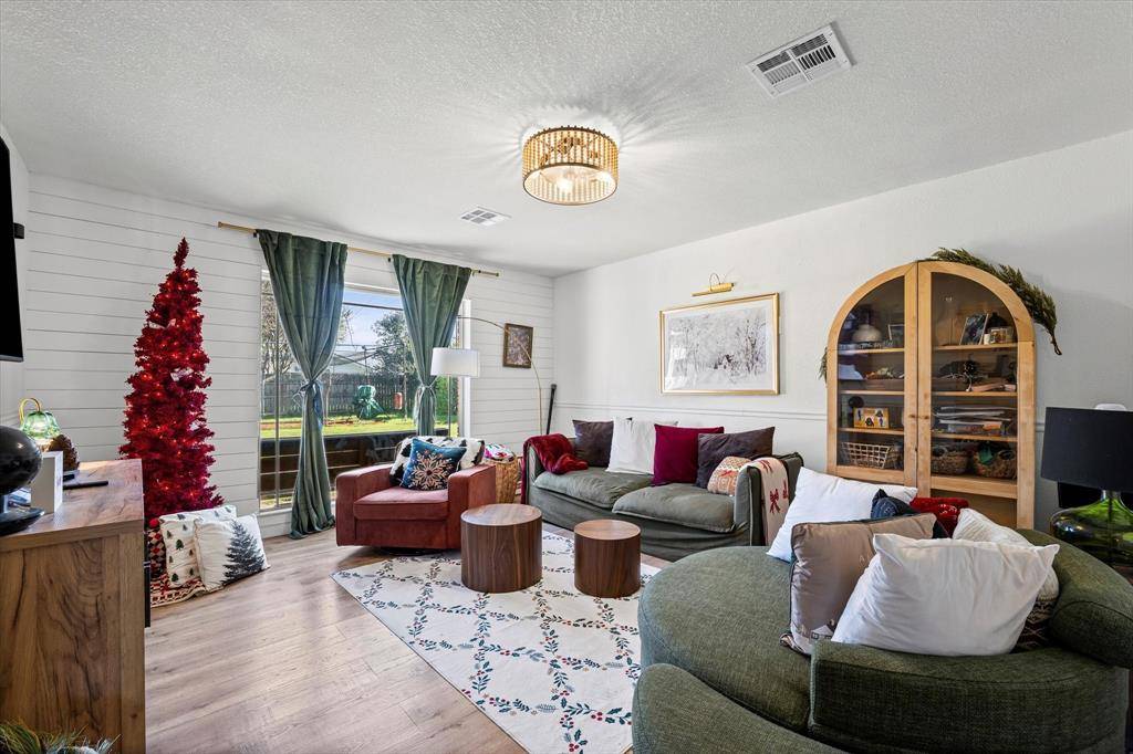 Waco, TX 76710,5806 Stratford Drive