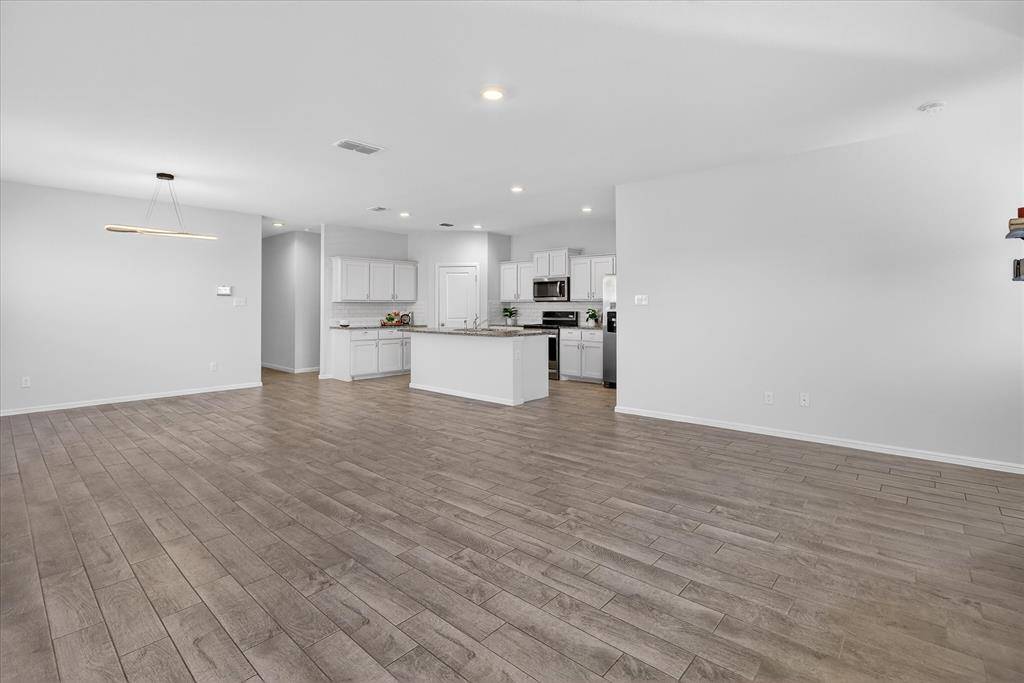 Fort Worth, TX 76179,8649 Mirror Lake Drive