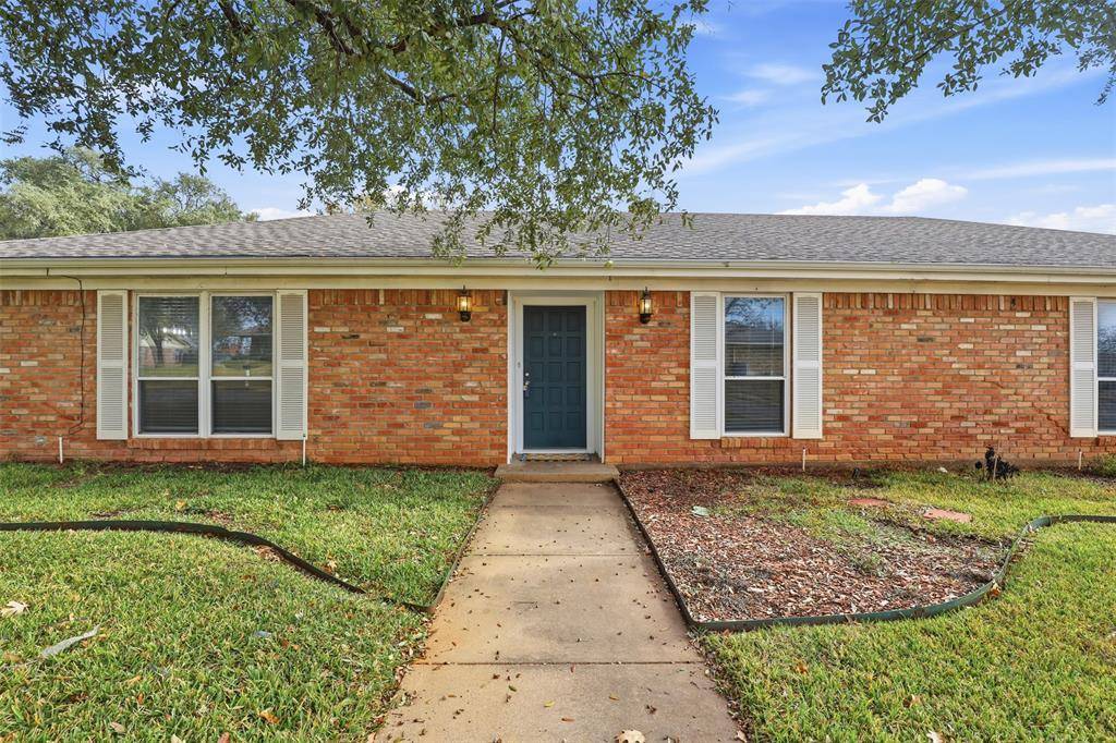 Pantego, TX 76013,1607 Arrowhead Drive