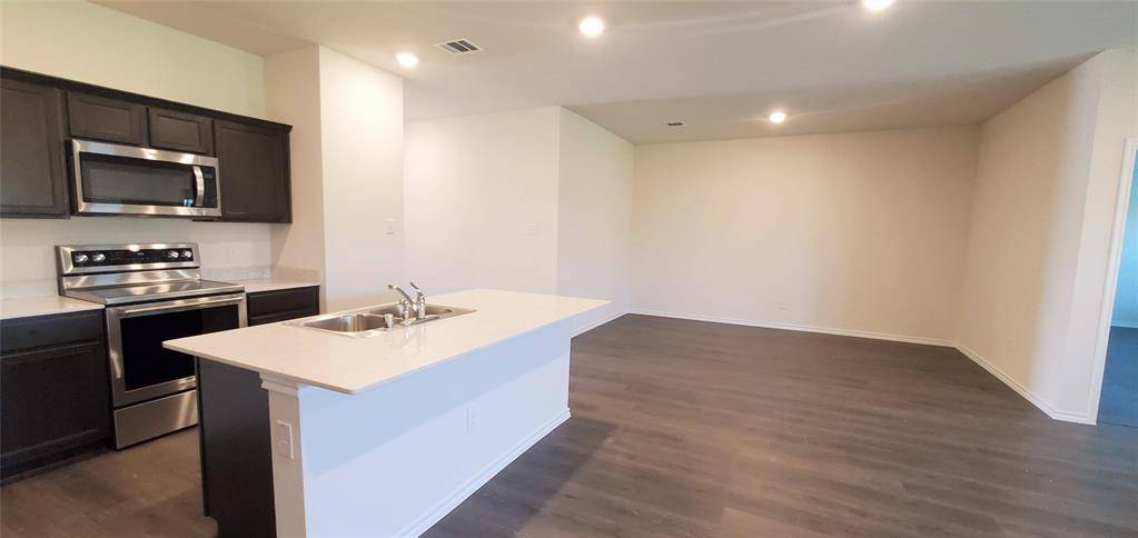 Anna, TX 75409,2125 Basil Avenue