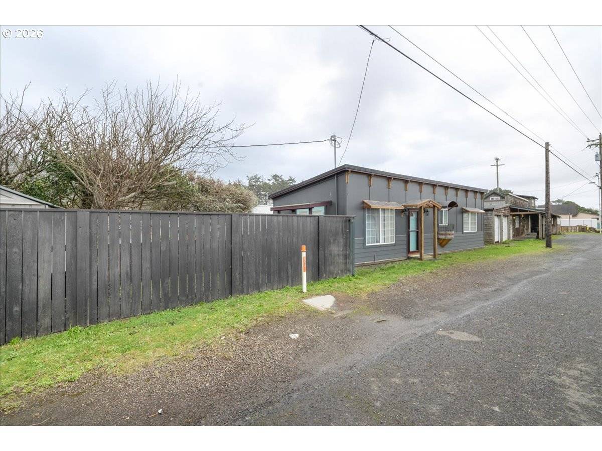 Rockaway Beach, OR 97136,1940 HIGHWAY 101