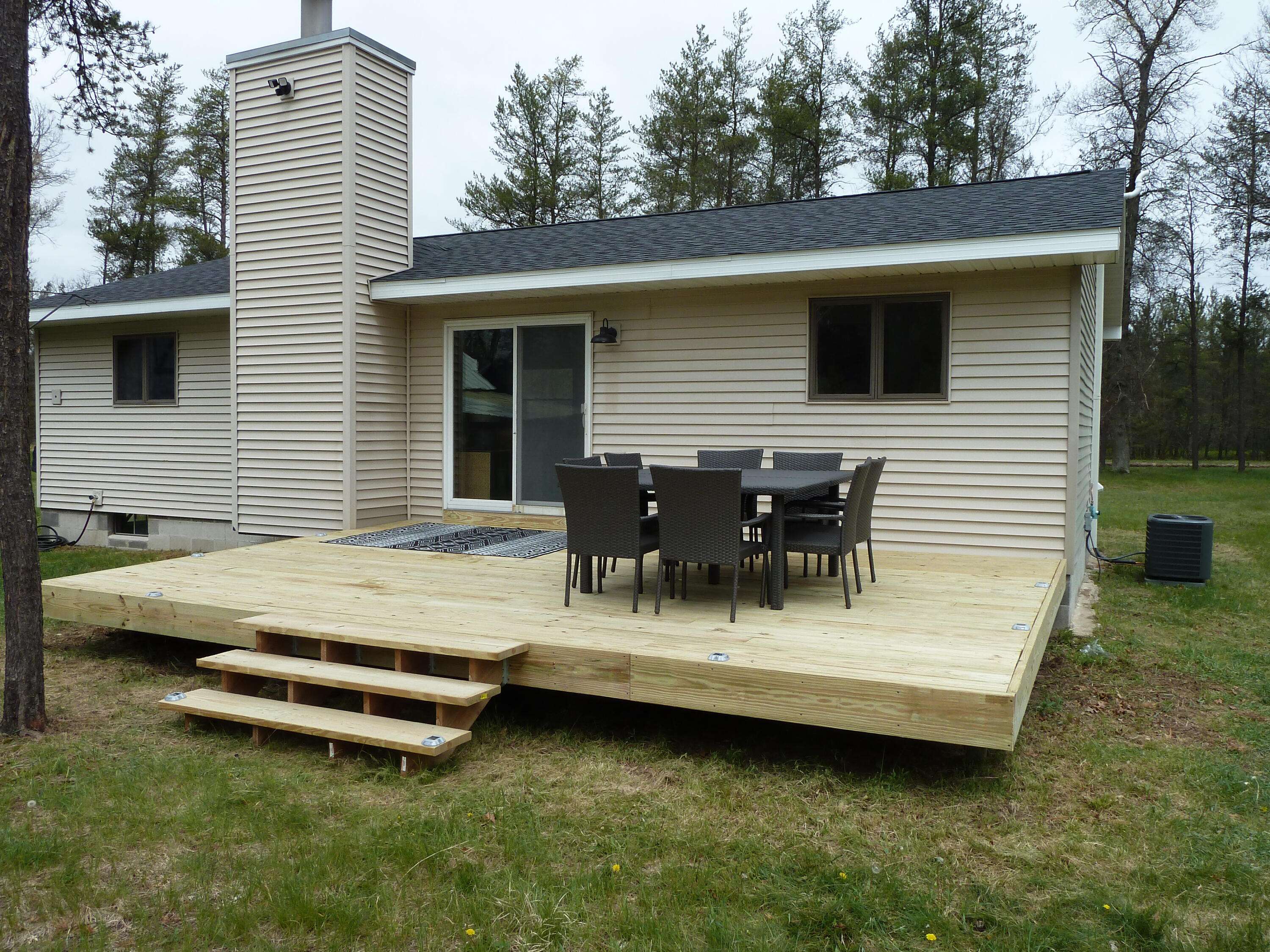 Irons, MI 49644,27 E 9 Mile RD