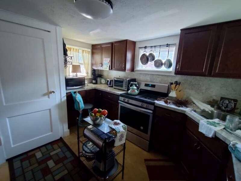 Muskegon, MI 49442,1143 Amity AVE