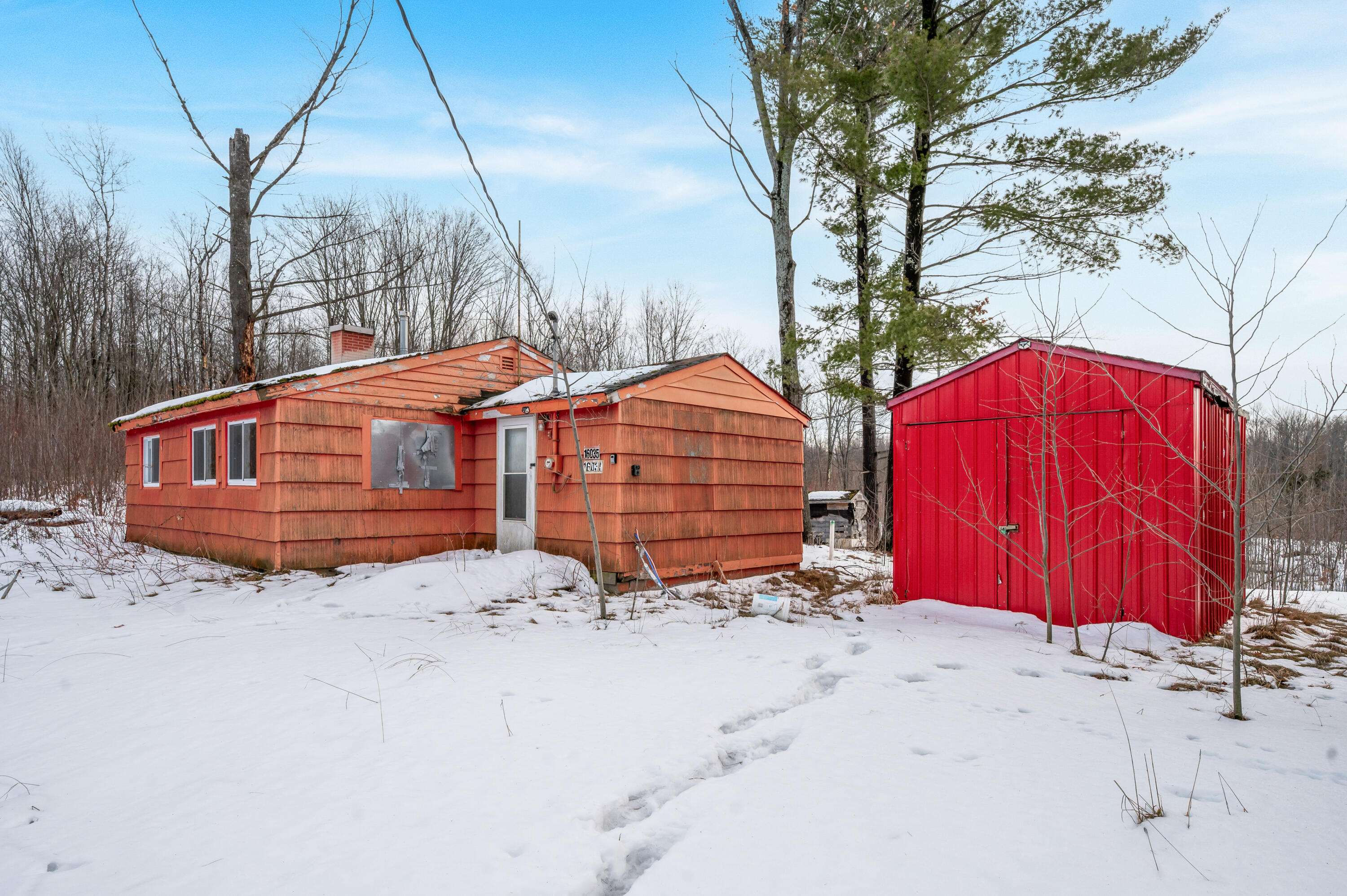 Leroy, MI 49655,16107 12 Mile RD