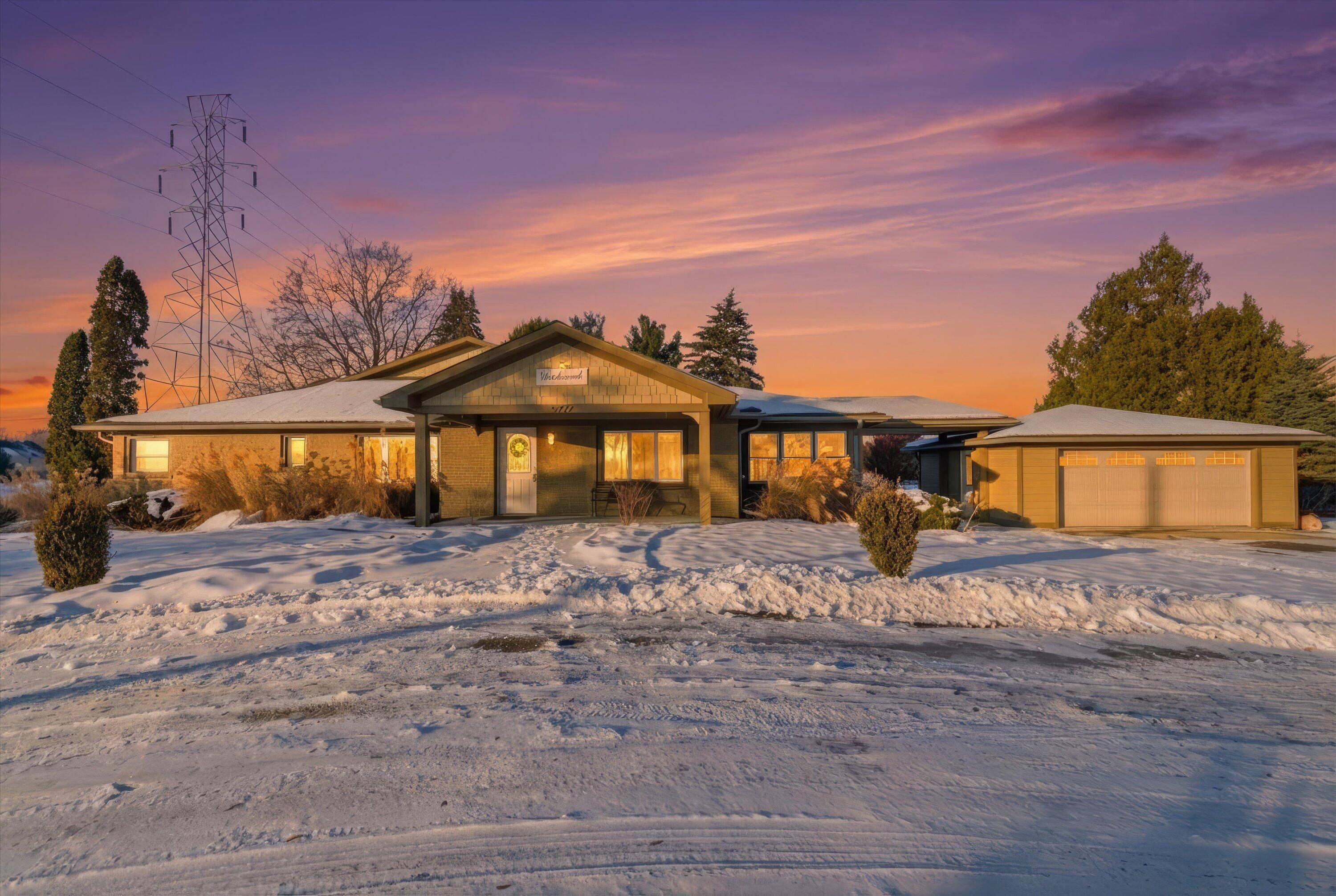 Ann Arbor, MI 48103,5272 W Liberty RD