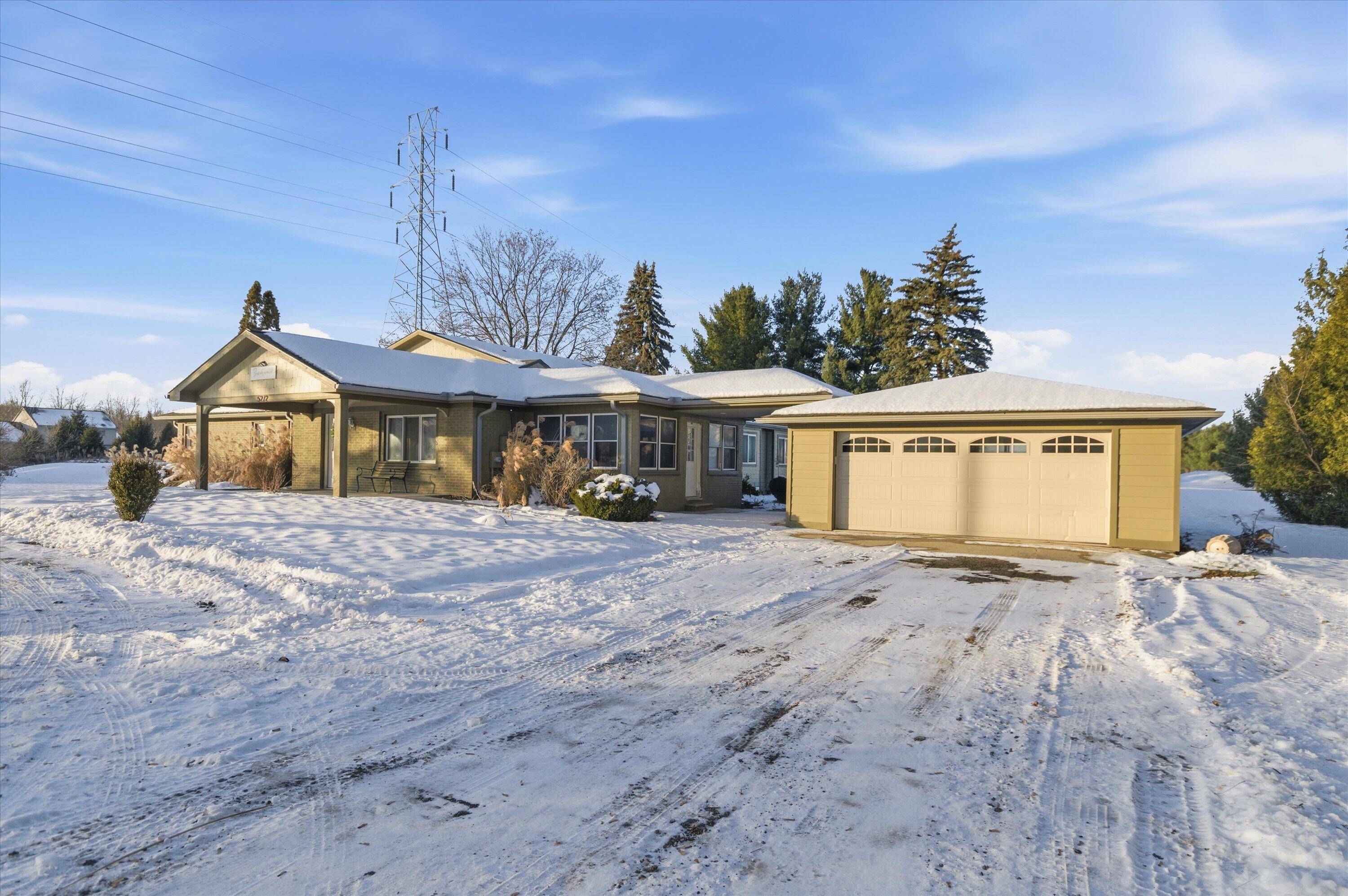 Ann Arbor, MI 48103,5272 W Liberty RD